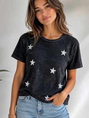 CHRLDR Star Graphic Tee Black Distressed Y2K Vibes 100% Cotton Small
